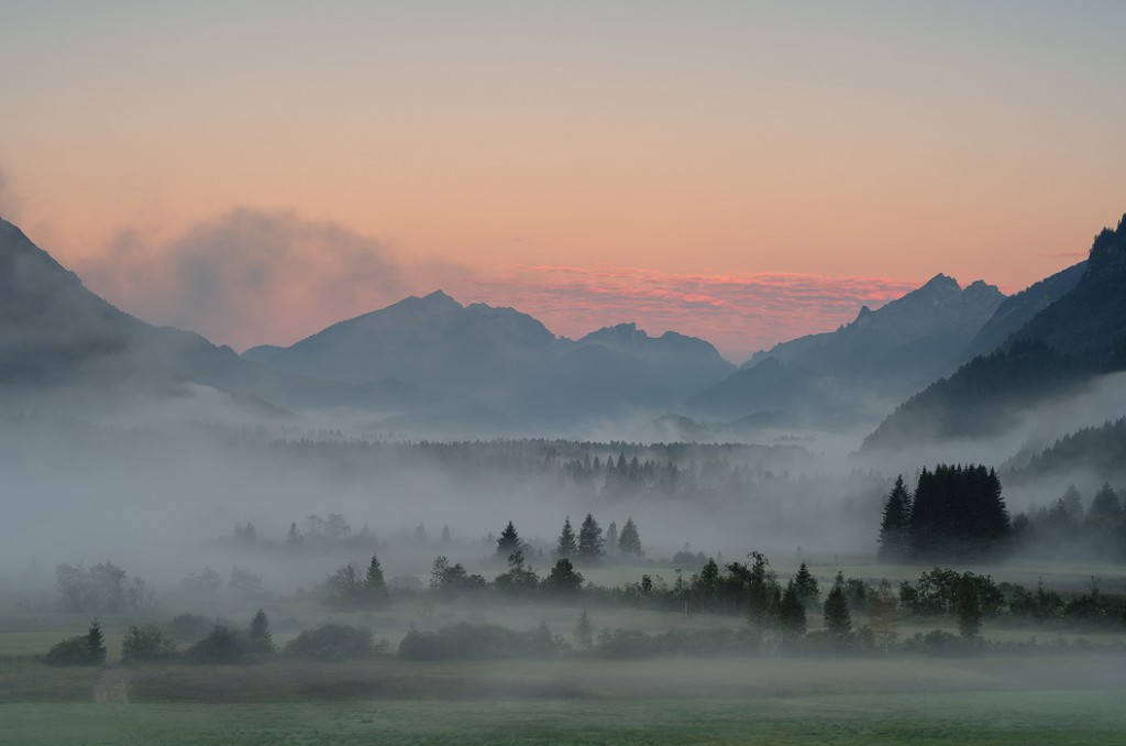 Nebelstimmung im Graswangtal